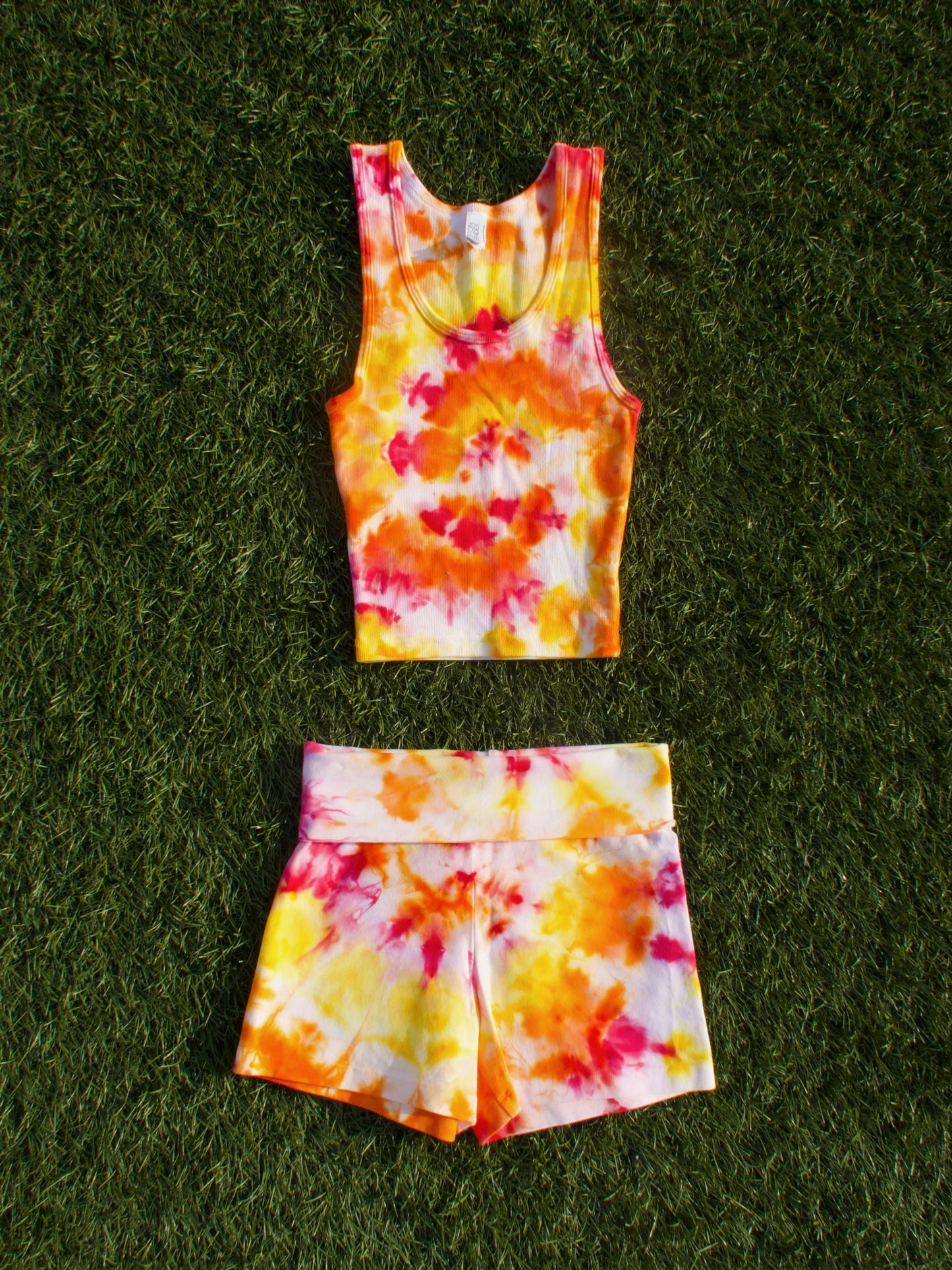 Sunrsie Yoga Tank